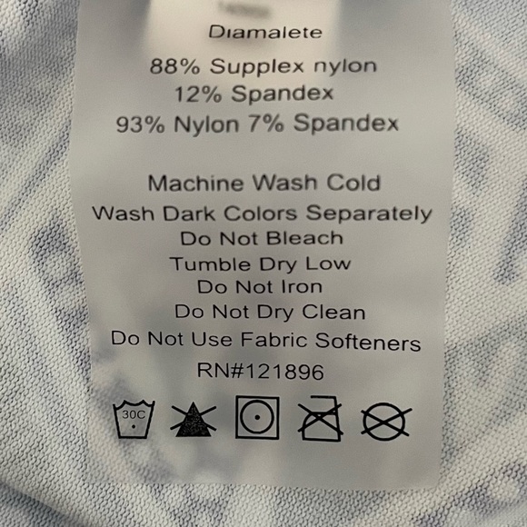 Title nine V-neck dress in size small. - Picture 7 of 7